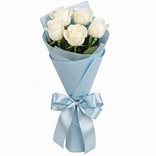 Букет 5 Белых роз Проуд в Северской