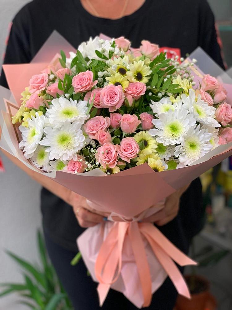 Букет цветов из: Розы и Хризантемы в Северской