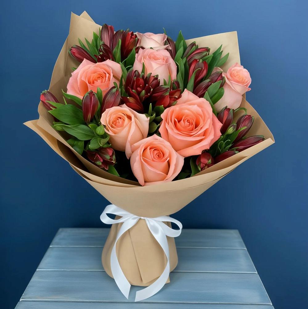 Букет цветов из: Розы и Альстромерии в Северской