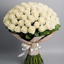Букет 101 беля роза Белоснежка в Северской