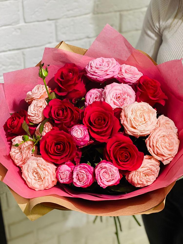 Букет цветов из: Розы в Северской