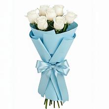 Букет 7 белых роз Проуд в Северской