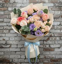 Букет цветов из:  Розы, Лизиантусы и Гвоздики #REPLACE_PRED# Северской