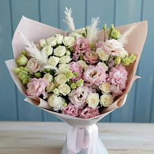 Букет цветов из:  Альстромерии и Розы #REPLACE_PRED# Северской